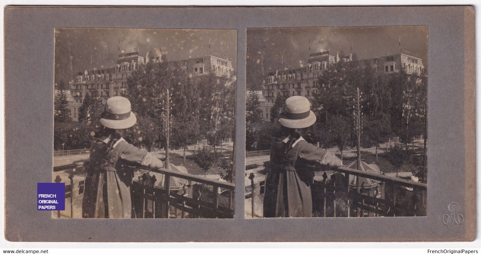 Petite Fille Au Balcon - Hôtel Chamonix Palace Mont-Blanc Photo Stéréoscopique 1910s Kiosque Mode Belle Epoque C4-1 - Photos Stéréoscopiques