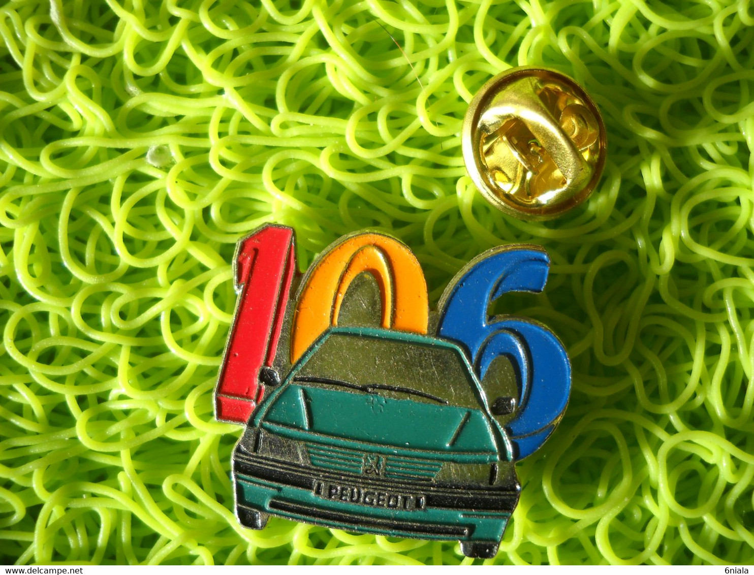 7937      PINS  Pin's   PEUGEOT 106 Verte (voiture)    Transports - Peugeot