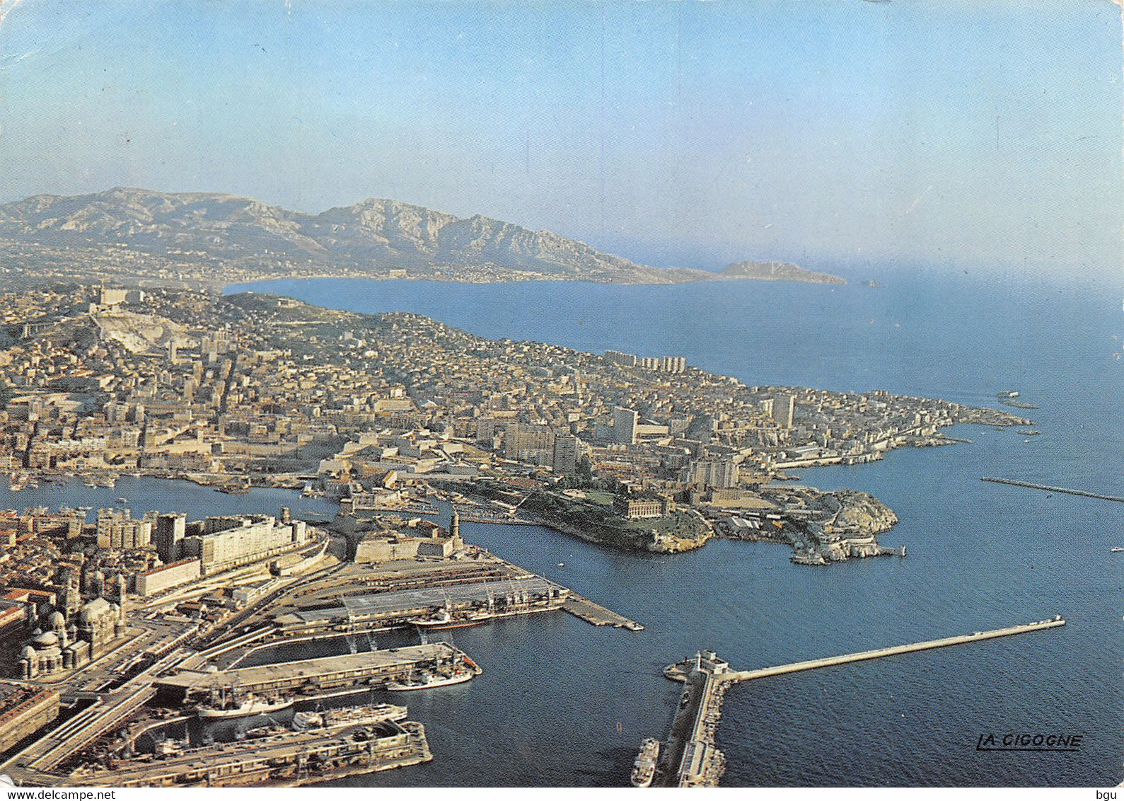 Marseille (13) - Vue Panoramique - L'entrée Du Vieux Port Et Le Bassin De La Joliette - Non Classés