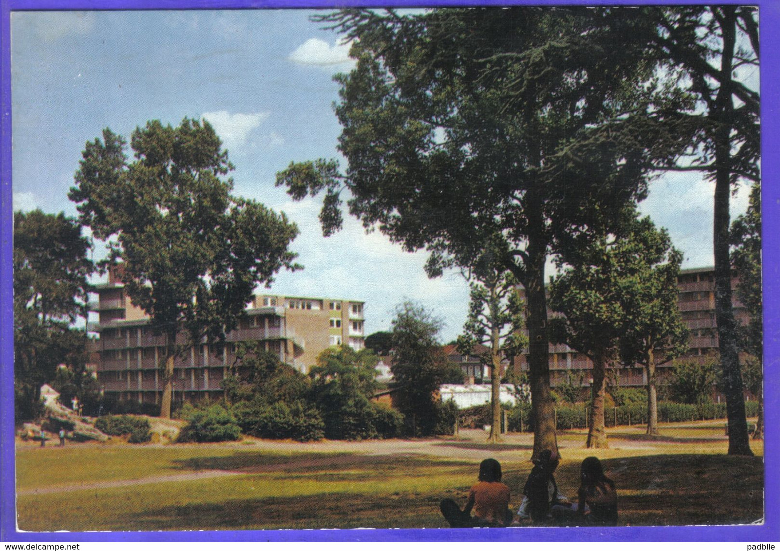 Carte Postale 59. Marcq En Baroeul  Le Jardin Public Très Beau Plan - Marcq En Baroeul