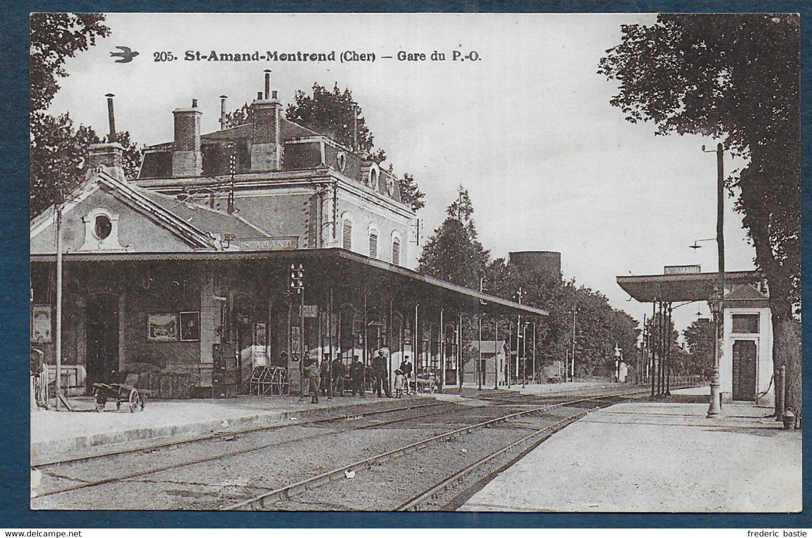 ST AMAND MONTROND - Gare Du P. O. - Saint-Amand-Montrond
