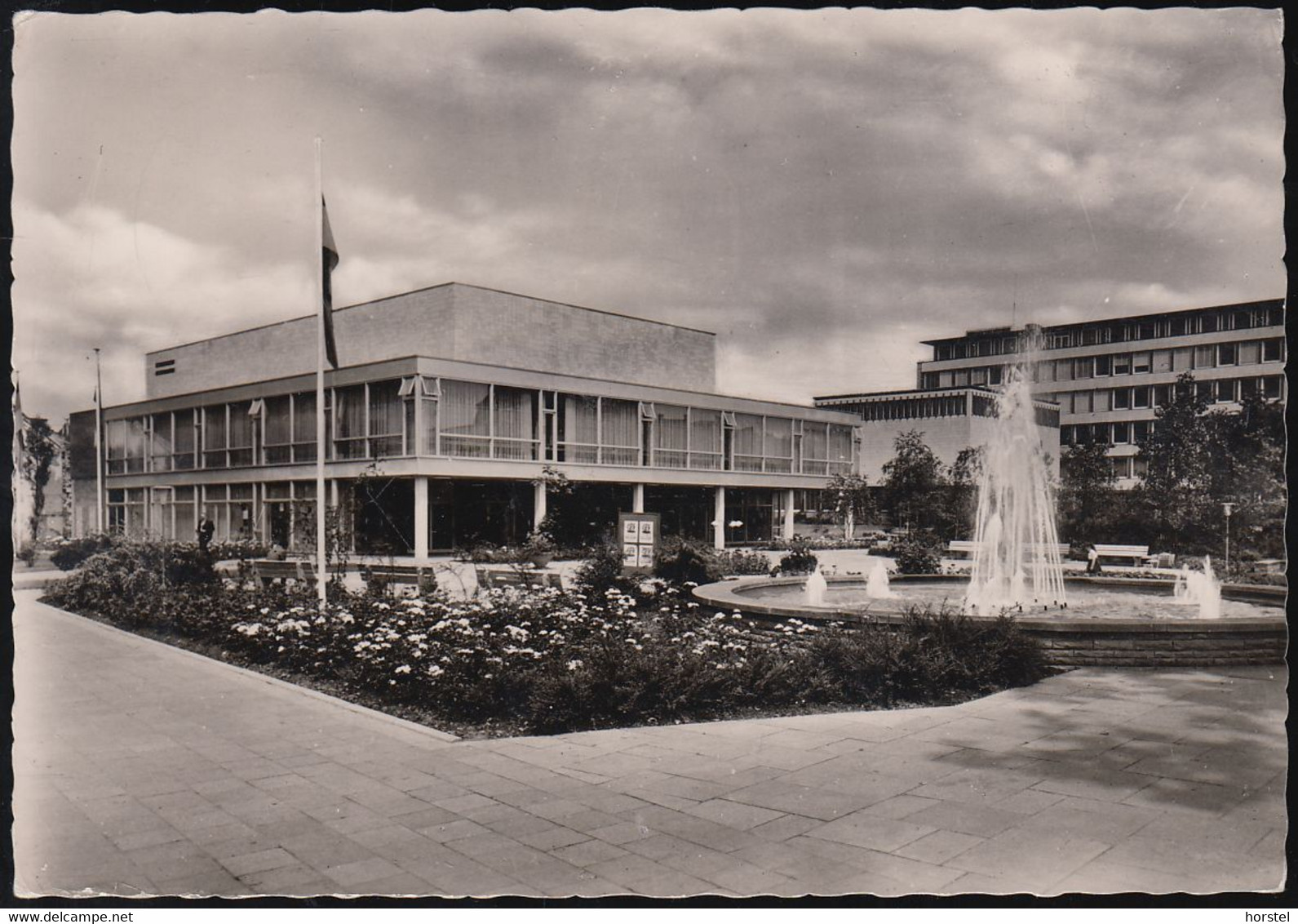 D-50126 Bergheim - Erft - Stadthalle Und Kreishaus - Nice Stamp - Bergheim