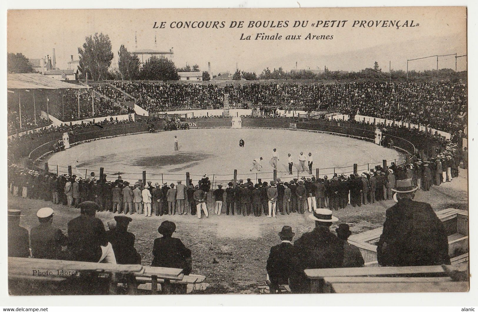 CPA13 -MARSEILLE - Le Concours De Boules Du Petit Provençal - La Finale Aux Arènes - Pétanque -  NON CIRCULE THEM SPORT - Boule/Pétanque