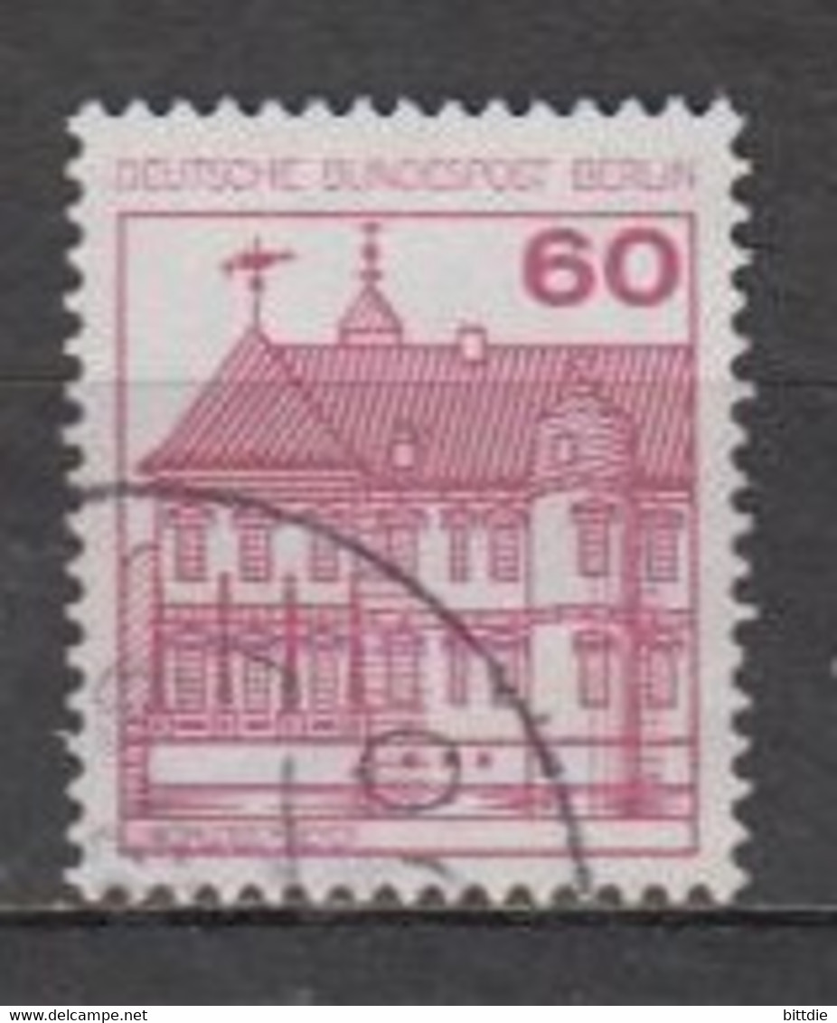 Berlin  611 R , O  (S 946) - Roulettes