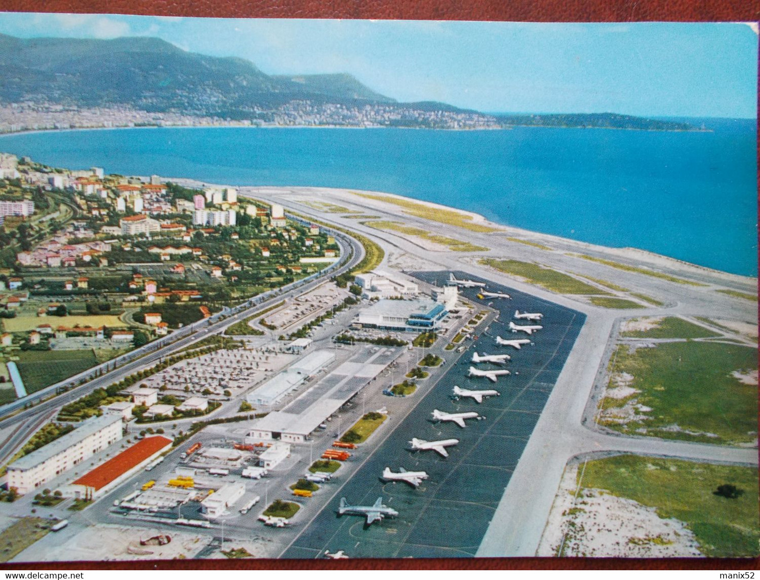 06 - NICE - Aéroport De Nice Côte D'Azur - Vue Aérienne. (les Pistes Et Les Avions) CPSM - Luftfahrt - Flughafen