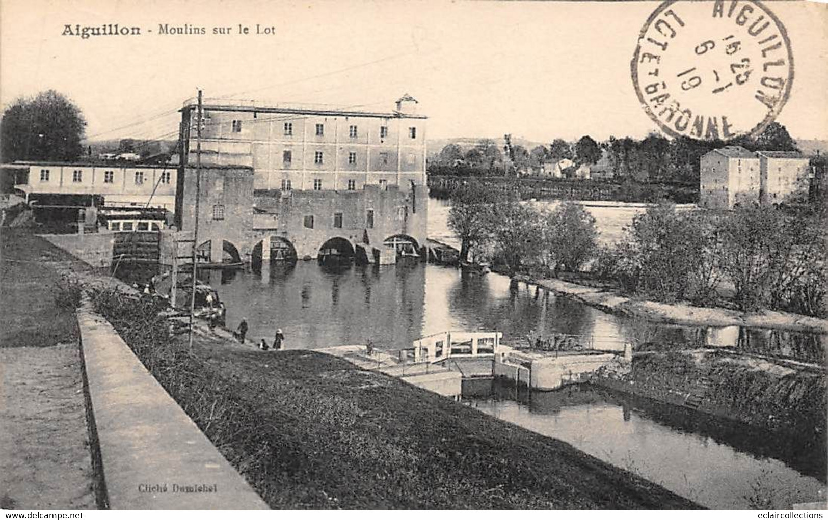 Aiguillon     47          Moulins Sur Le Lot       (voir Scan) - Andere & Zonder Classificatie