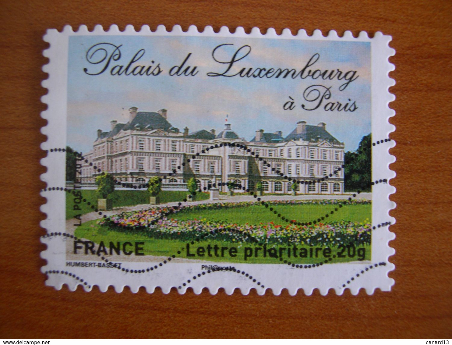 France  Obl   N° 730 Complètement Excentré - Used Stamps