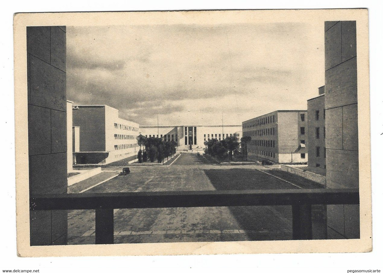 13813 CLC - ROMA CITTA' UNIVERSITARIA - VIALE CENTRALE E RETTORATO 1940 CIRCA - Unterricht, Schulen Und Universitäten