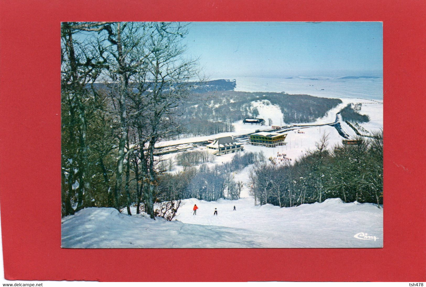 12---- Ski De Fond à LAGUIOLE--voir 2 Scans - Laguiole