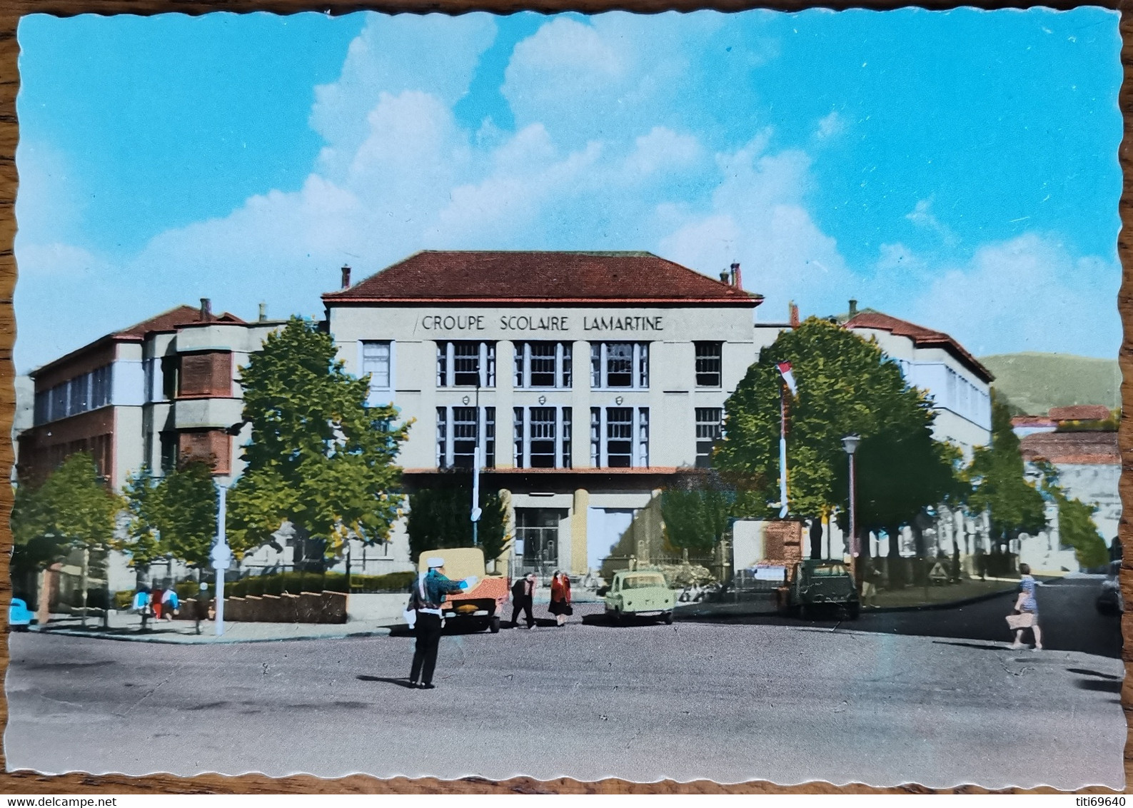 CPSM SAINT CHAMOND (42): Groupe Scolaire Lamartine - Saint Chamond