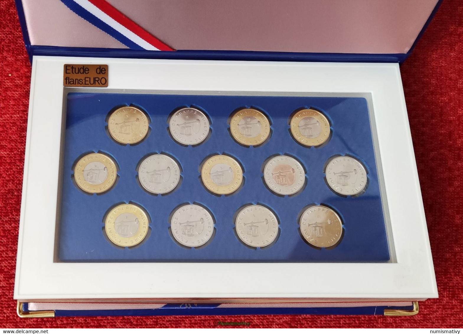 Coffret ESSAI € D'alliage Poinçonné Essai De Frappe Monétaires 13 Pièces EURO Monnaie De Paris - Varietà E Curiosità