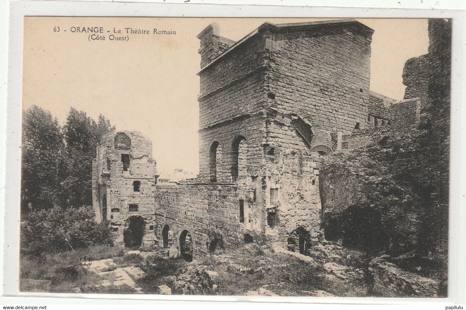 DEPT 84 : édit. F Genouliat N° 63 : Orange Le Théâtre Romain Coté Ouest - Bedarrides