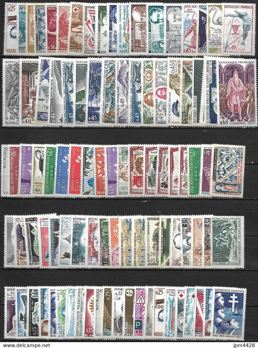 France Lot De 145 Timbres Neufs ** Entre  1960 Et 1980 - Nuevos