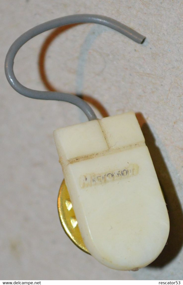 Rare Pin's Ordinateur Souris Microsoft - Informatique