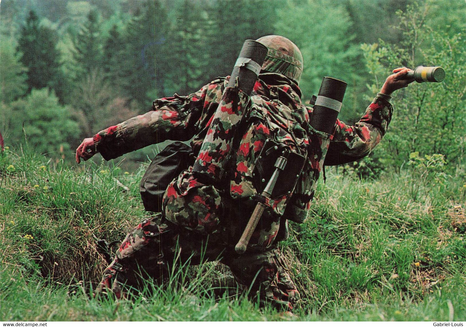 Grenade à Main Handgranate Soldaten Soldat  Armée Suisse Schweizer Armee Militaria  (10 X 15 Cm) - Andere & Zonder Classificatie