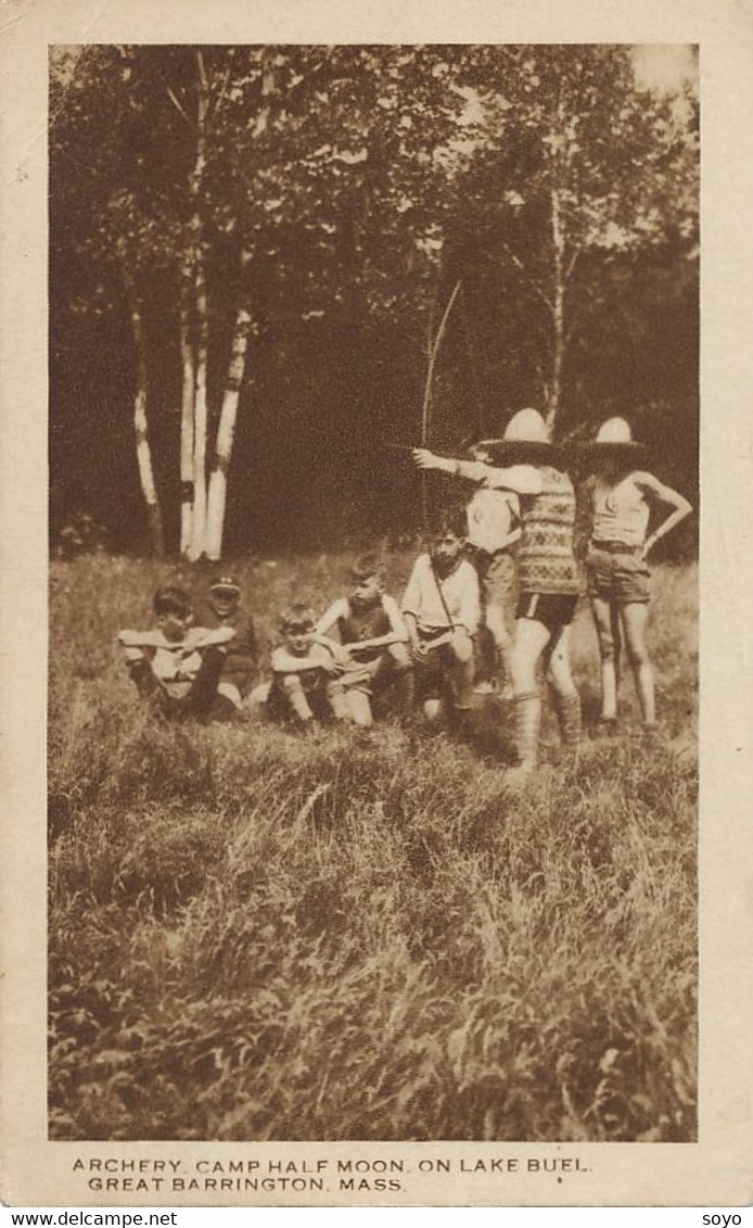 Archery Camp Half Moon On Lake Buel Great Barrington Massachussets . Tir à L' Arc - Tir à L'Arc