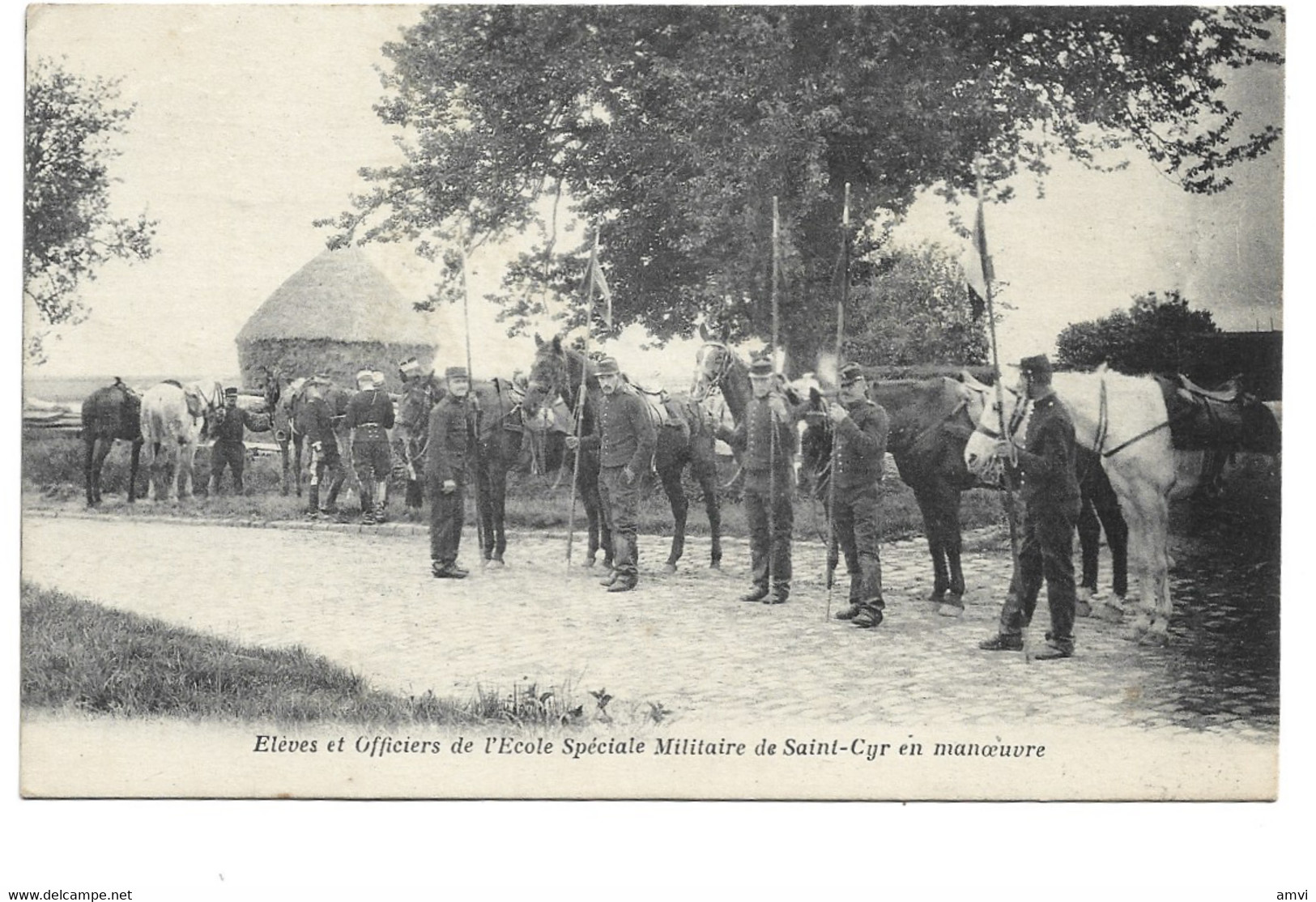 (4662) Eleves Et Officiers De L'école Speciale Militaire De Saint Cyr En Manoeuvre - St. Cyr L'Ecole