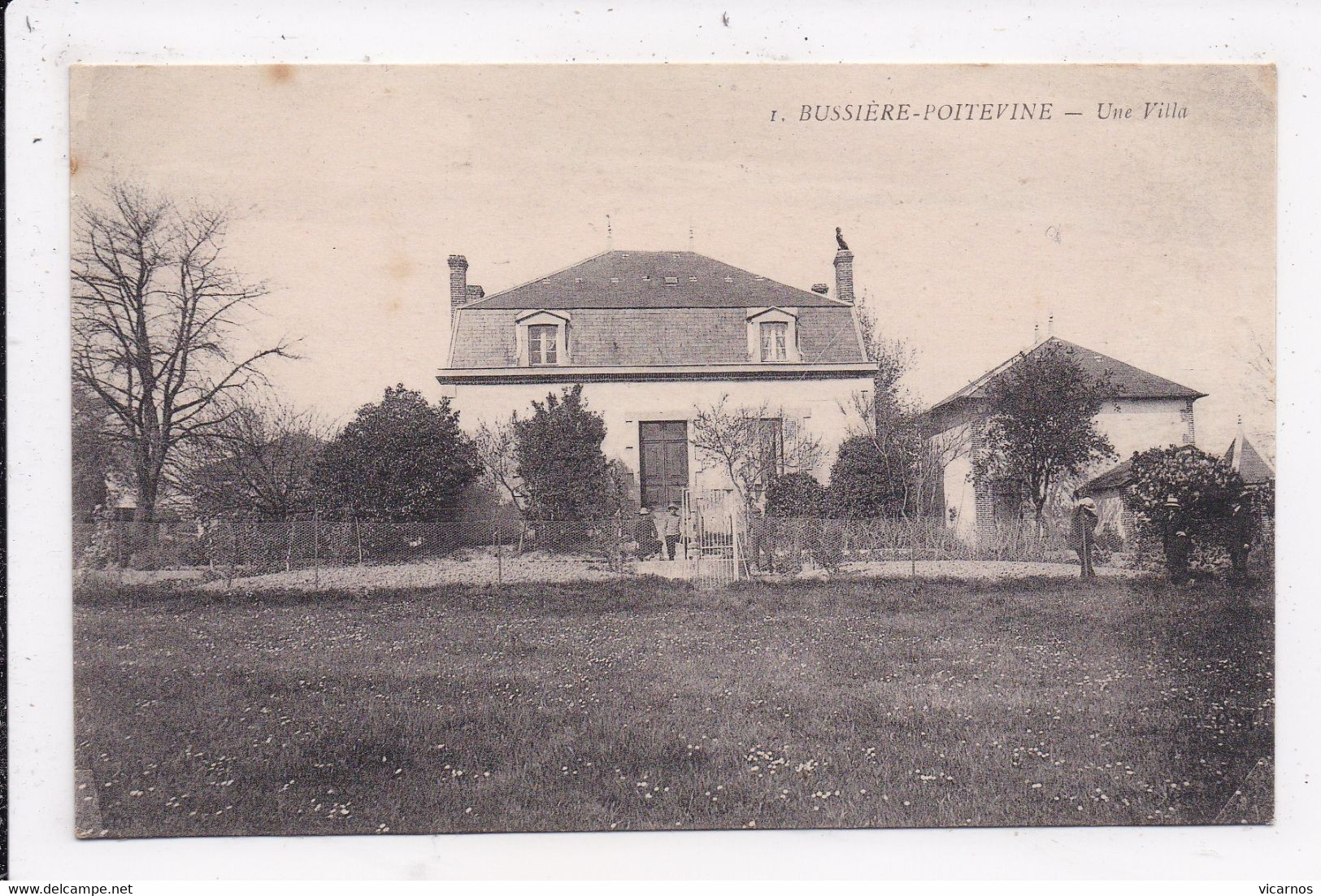 CP 87 BUSSIERE POITEVINE Une Villa - Bussiere Poitevine