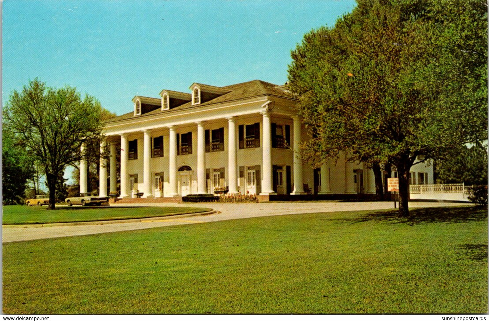 Louisiana Baton Rouge Governor's Mansion - Baton Rouge