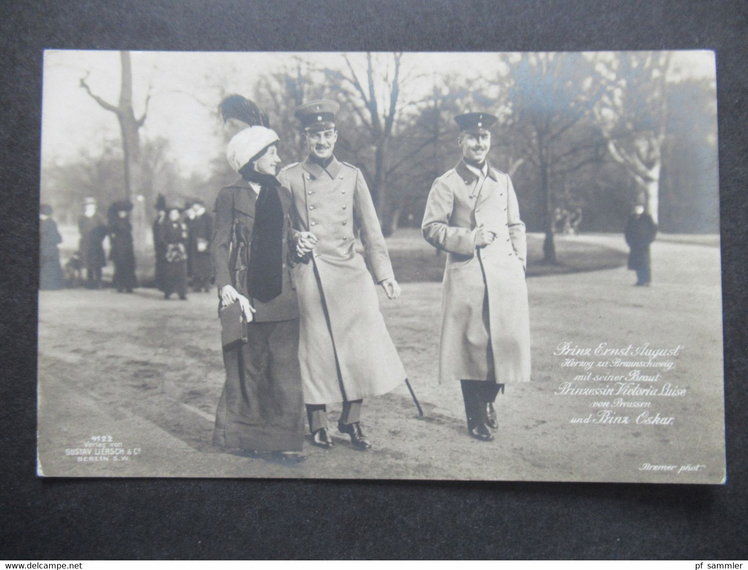 Foto AK Prinz Ernst August Herzog Zu Braunschweig Mit Seiner Braut Prinzessin Victoria Luise Und Prinz Oskar - Familles Royales