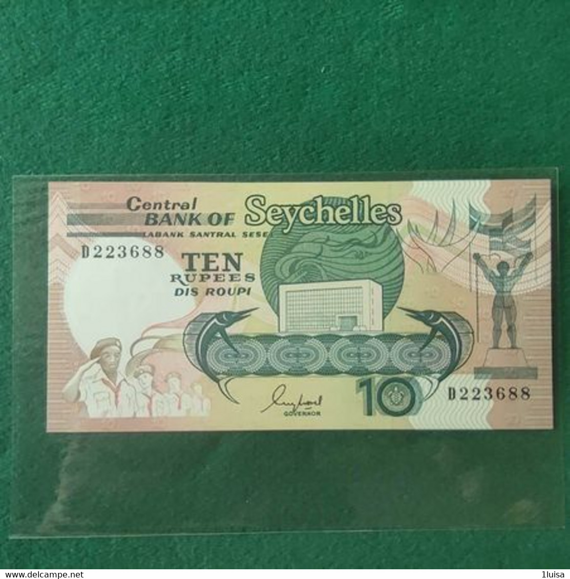 SEYCHELLES 10 RUPEES 1989 - Seychellen