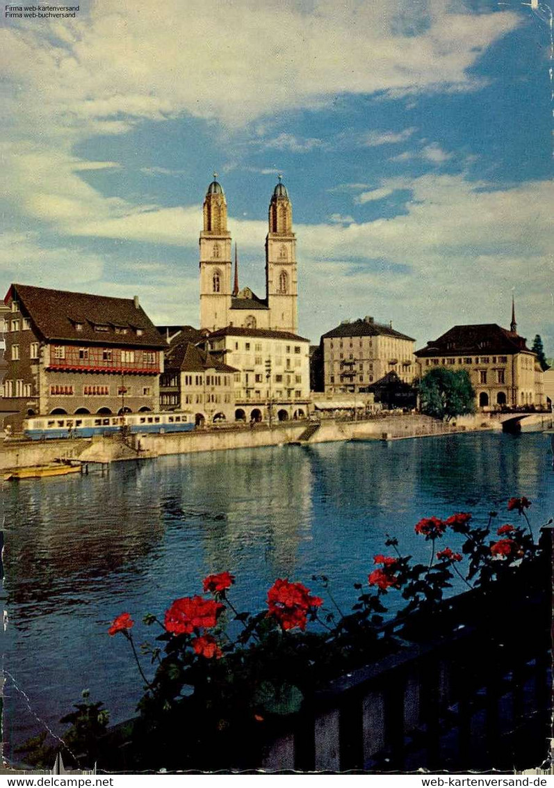 Zürich, An Der Limmat, Zunfthäuser, Grossmünster, Helmhaus - Elm