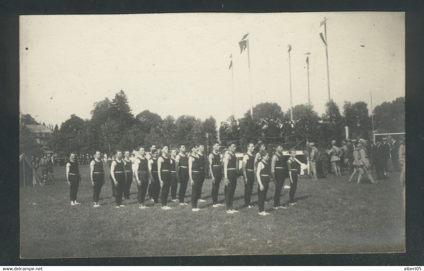 25 - Valentigney -Concours De Gymnastique - Présentation Des Athlètes  - Carte-Photo - Valentigney