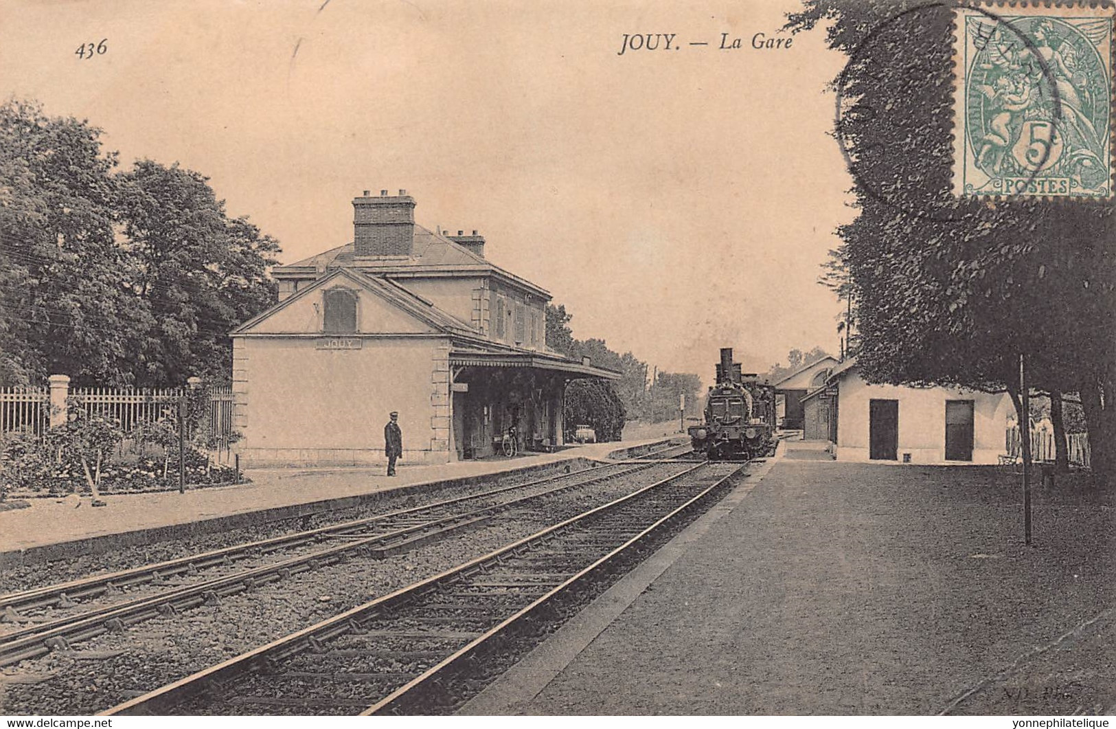 28 - EURE ET LOIR - JOUY - 10398 - La Gare - Arrivée Du Train - Jouy