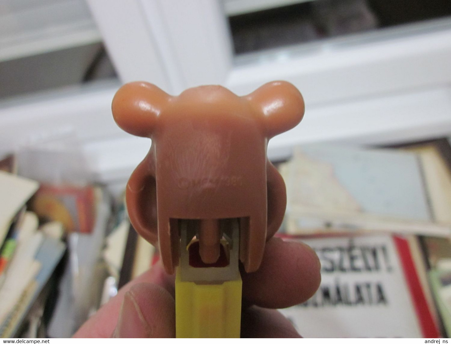 Old Pez Dispanzer Barney Bear  MCM 1980  US Patent 3 942 683 Made In Yugoslavia - Pez