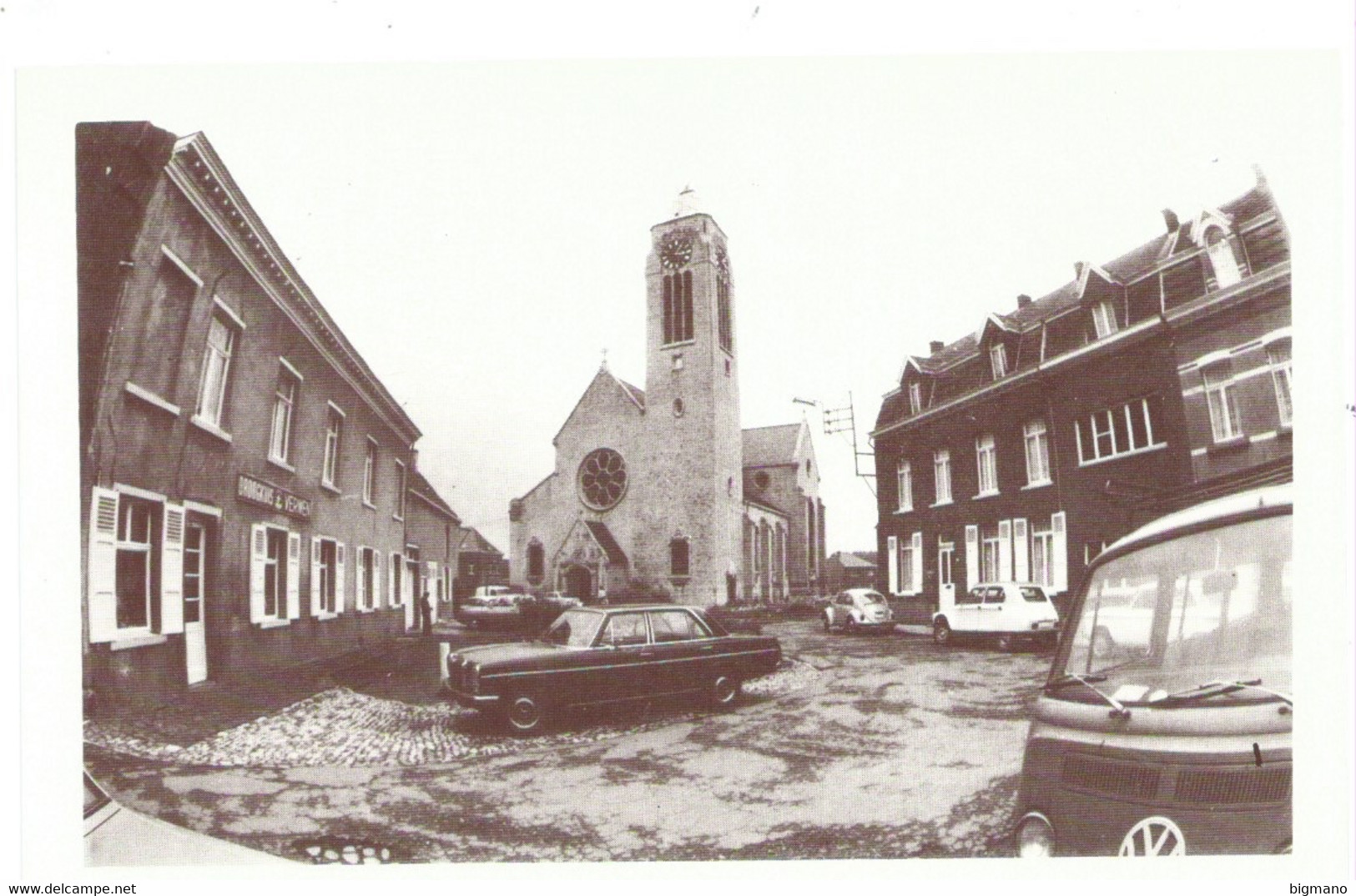 Zemst Kerk St Pieter ( Combi VW ) - Zemst