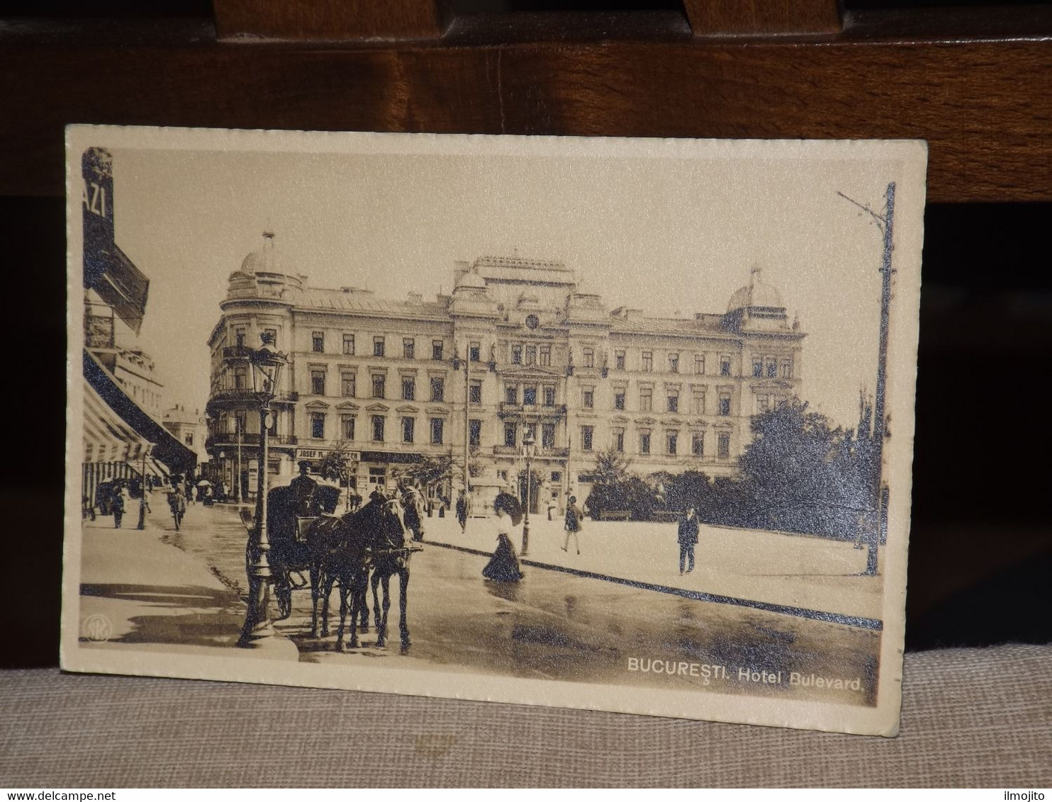 POSTCARD BUCURESTI HOTEL BOULEVARD CARROZZA ROMANIAN AK CPA - Roemenië