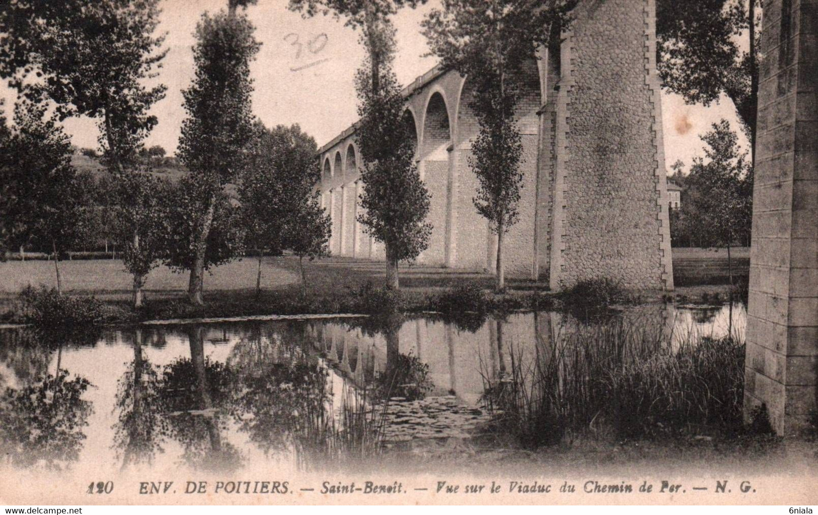 8117  SAINT BENOIT VUE SUR LE VIADUC DE CHEMIN DE FER     (scan Recto-verso) 86 Vienne - Saint Benoît