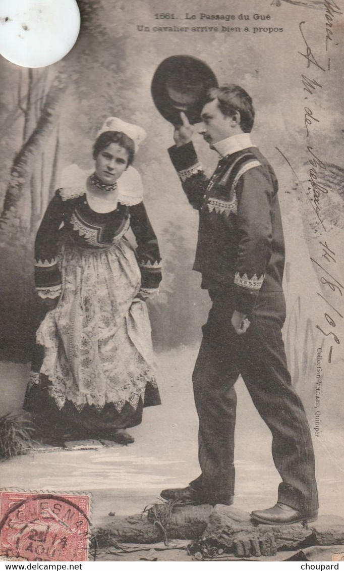 -  Carte Postale Ancienne De  En Bretagne     Le Passage Du Gué - Personaggi