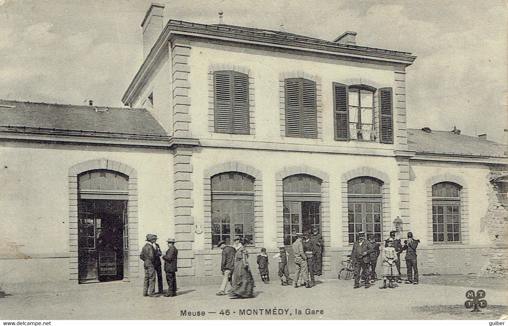 55 Montmedy La Gare Du Chemin De Fer Ext. Animée 1905 - Montmedy