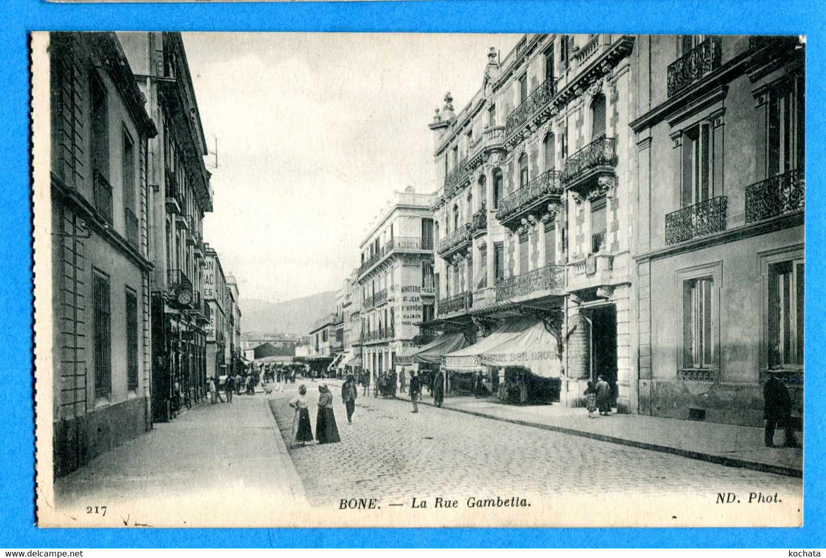 N14-651, Bone, La Rue Gambetta, Animée, 217, Circulée 1917 Sous Enveloppe - Annaba (Bône)