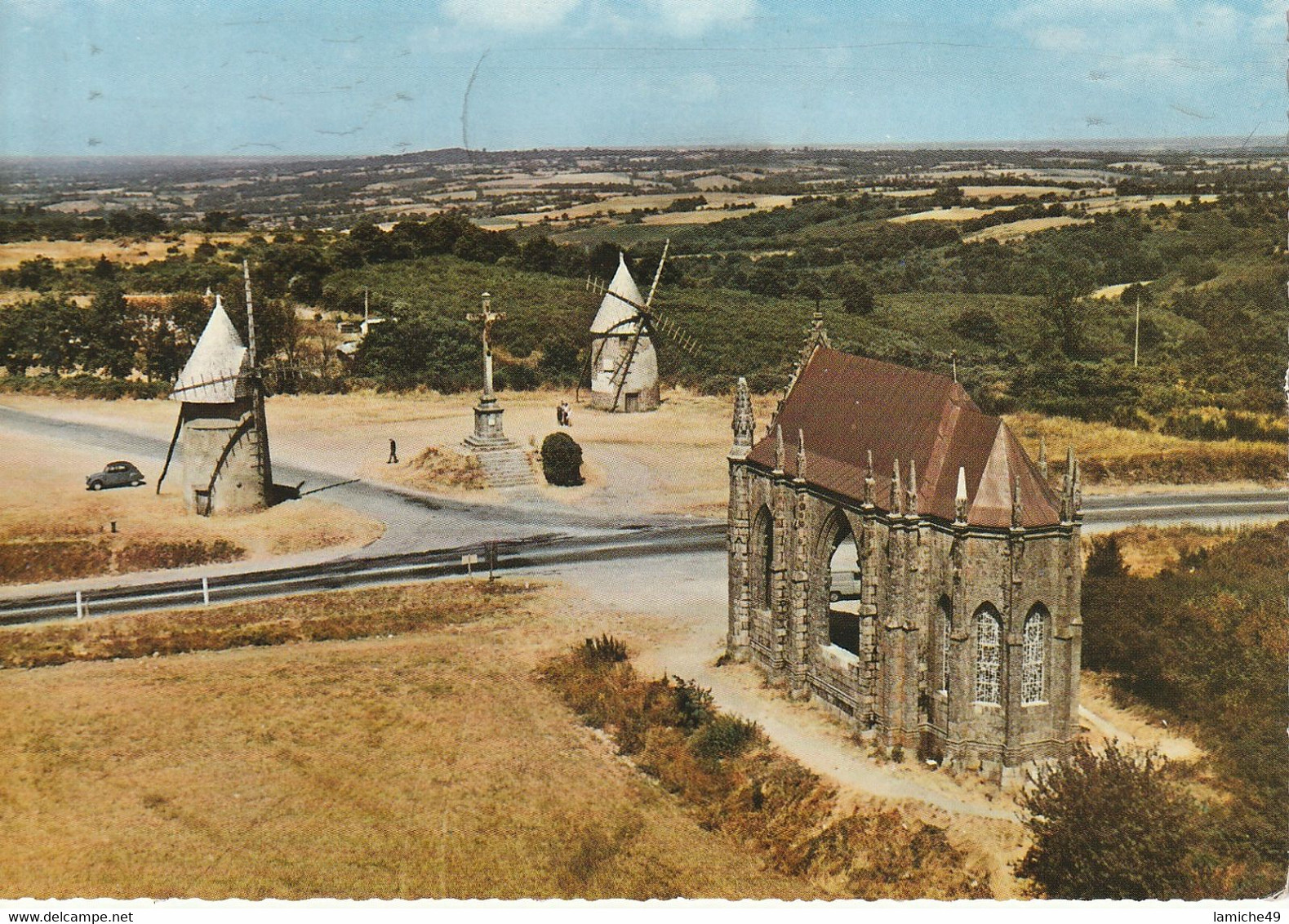 LE MONT Des ALOUETTES (231 M.) Près Les HERBIERS (Vendée) Moulins Chapelle TIMBRE 1966 - Les Herbiers