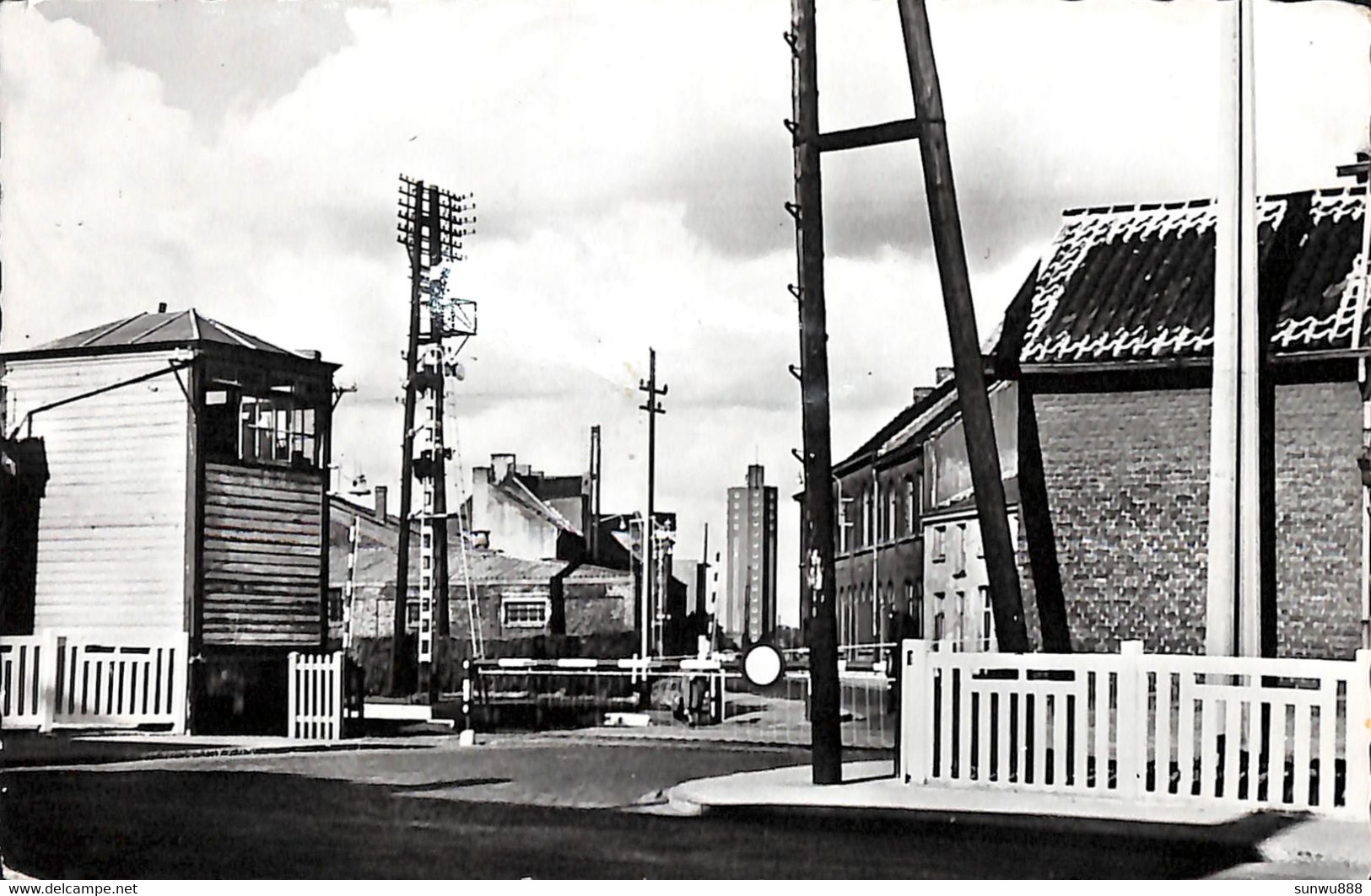 Hemiksem - Gesloten Overweg Aan Lange Bouwerijstraat (1965) - Hemiksem