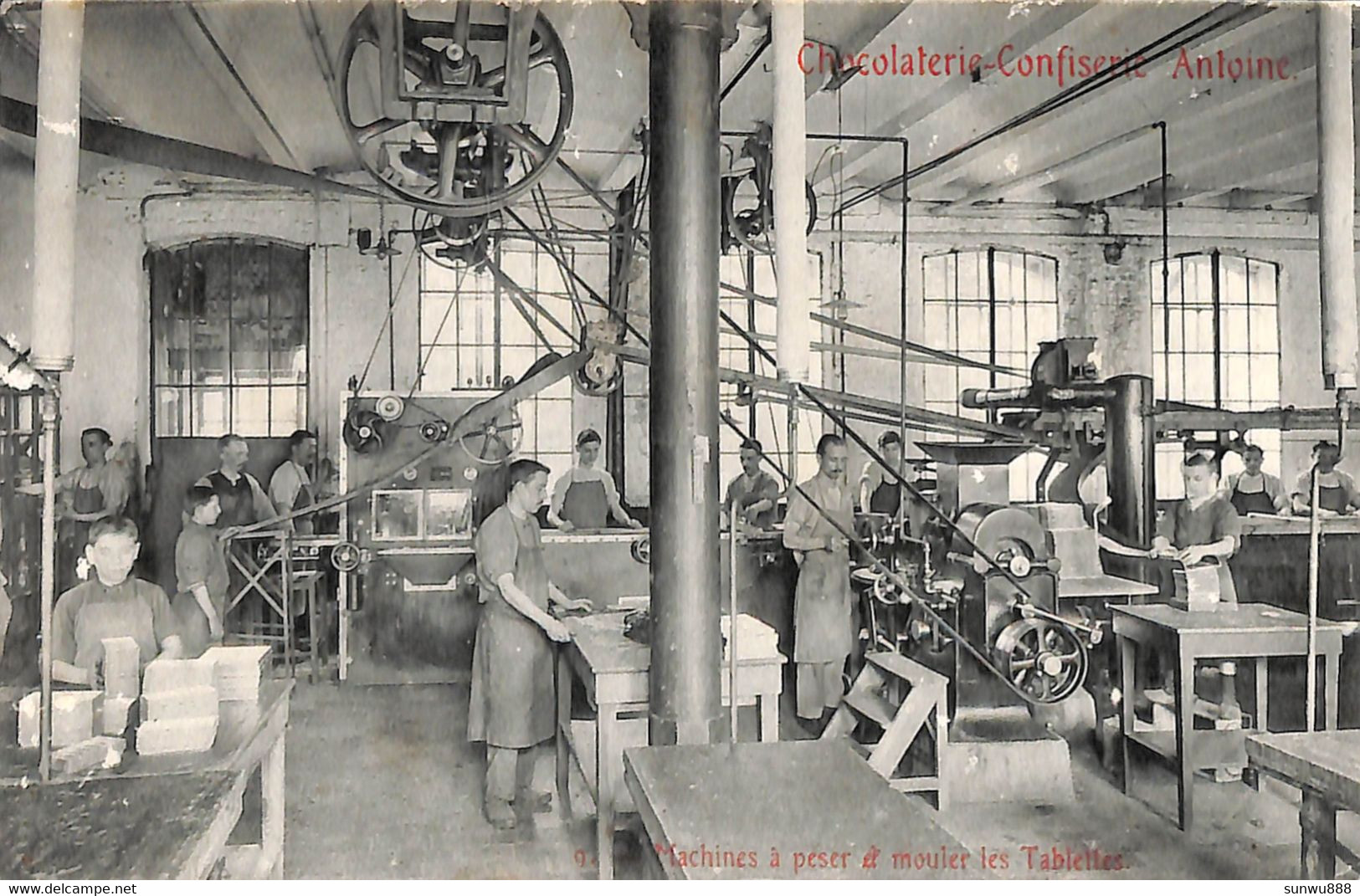 Chocolaterie Confiserie Antoine - Machines à Peser Et Mouler Les Tabletttes (animée) - Ixelles - Elsene