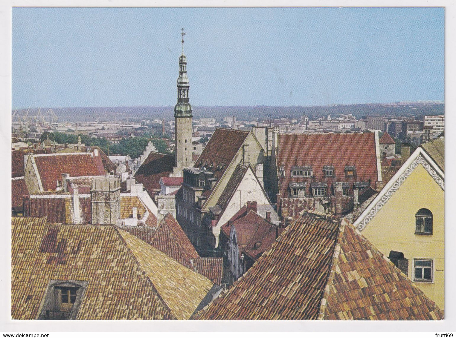 AK 024038 ESTONIA - The Roofs Of Old Tallinn - Estonia