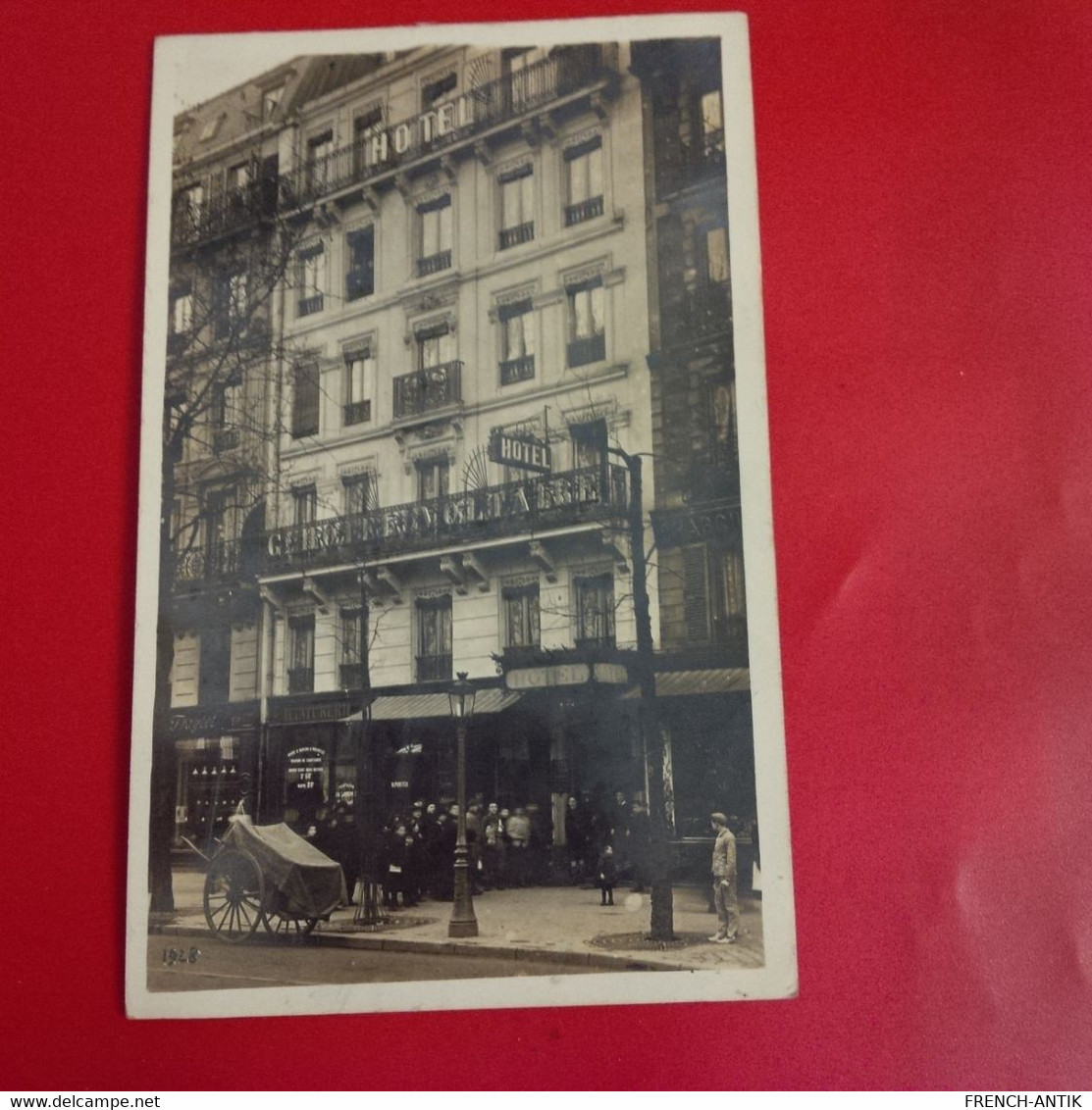 CARTE PHOTO PARIS G HOTEL VOLTAIRE BOULEVARD VOLTAIRE - Cafés, Hoteles, Restaurantes