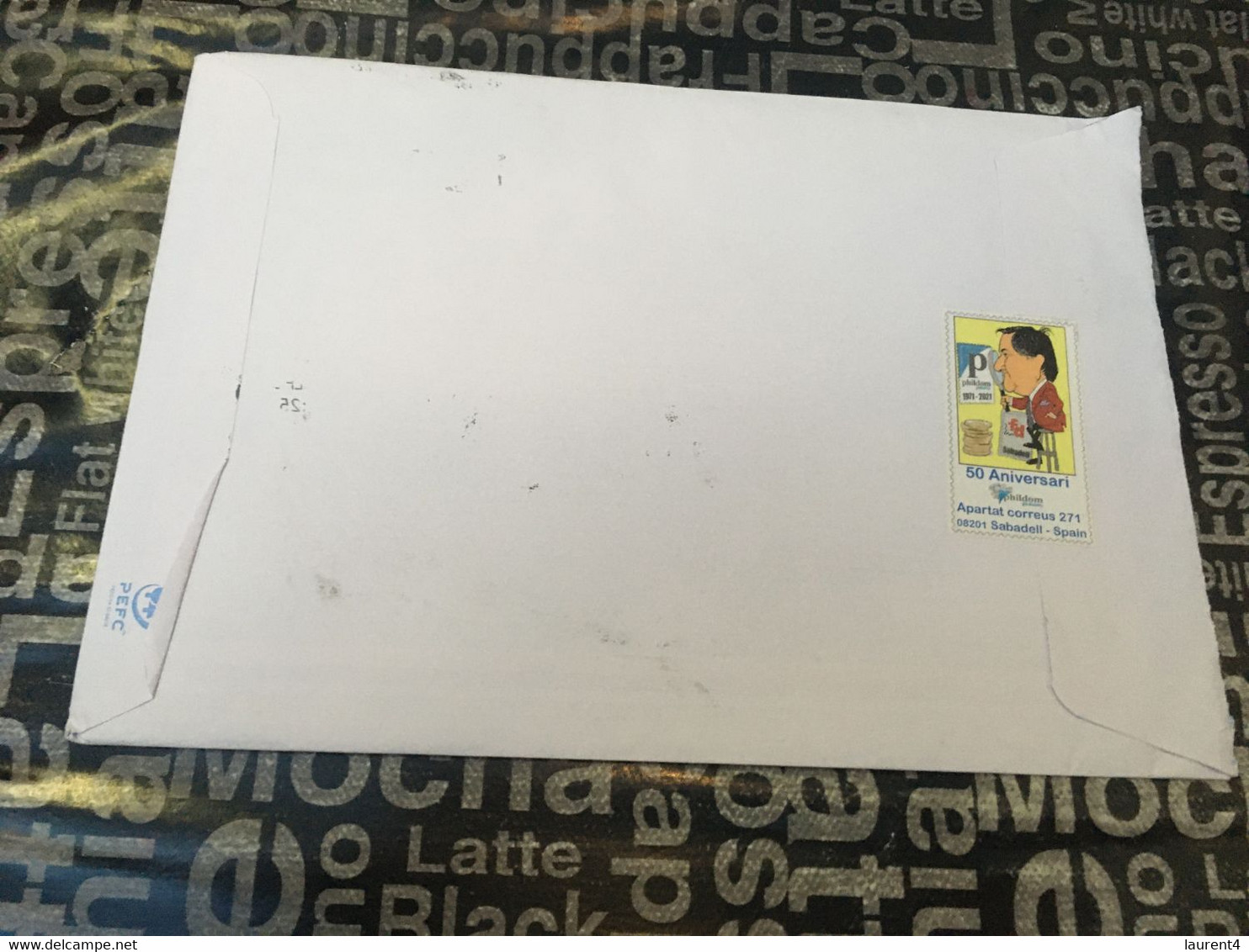 (2 E 31) Large Letter Registered From Spain To Australia (posted During COVID-19 Pandemic) 3 Stamps + 1 M/s - Lettres & Documents