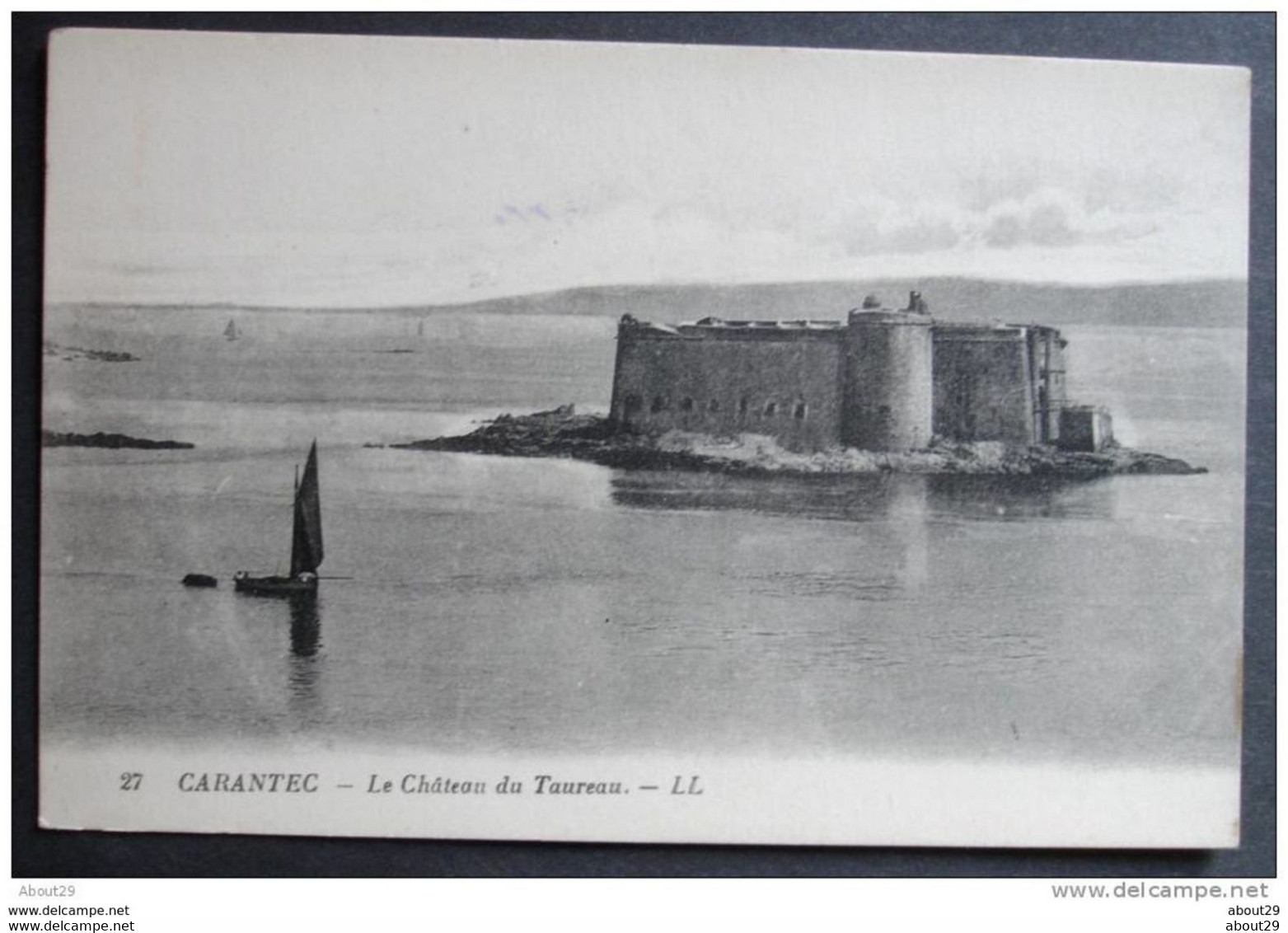 CPA 29 CARANTEC - Le Château Du Taureau - LL 27 - Réf. D 10 - Carantec