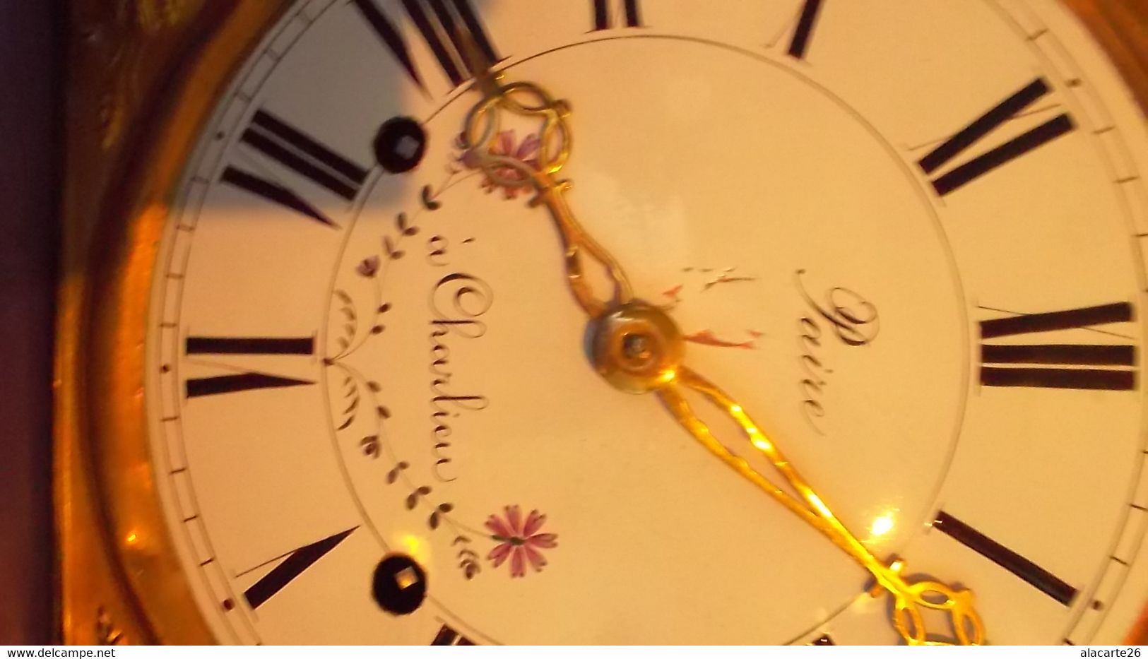 MOUVEMENT D'HORLOGE PLAQUE EMAILLEE SIGNE "PAIRE A CHARLIEU" - Horloges