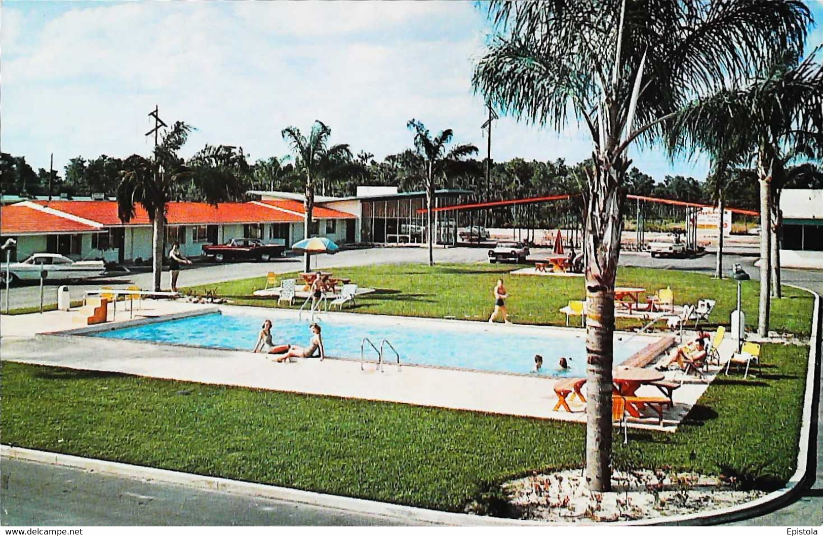 ► Orlando (Florida) The JAMAICA INN Swimming Pool & 1950s Cars - Orlando