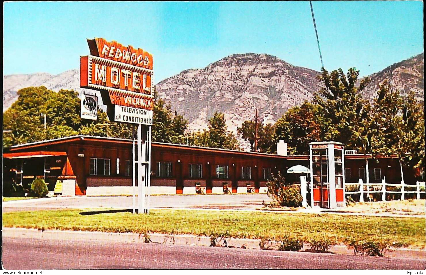 ► Provo (utah)  The REDWOOD MOTEL  (1950s Telephone Cabin) - Provo