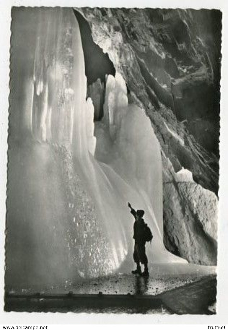 AK 024831 AUSTRIA - Eisriesen Welt Bei Werfen - Eiskapelle - Werfen