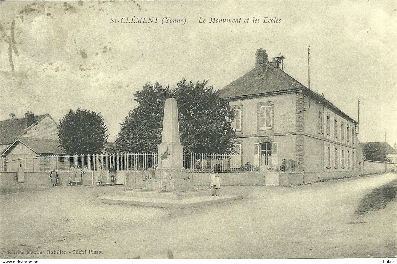 89  SAINT CLEMENT - LE MONUMENT ET LES ECOLES (ref A2231) - Saint Clement