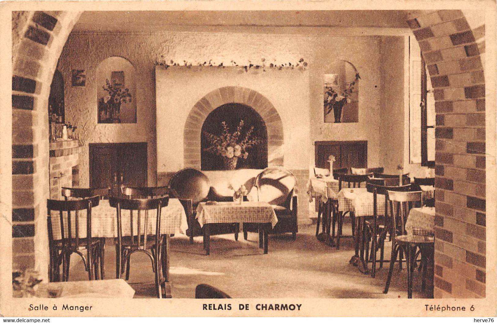 Relais De CHARMOY - Salle à Manger - Charmoy
