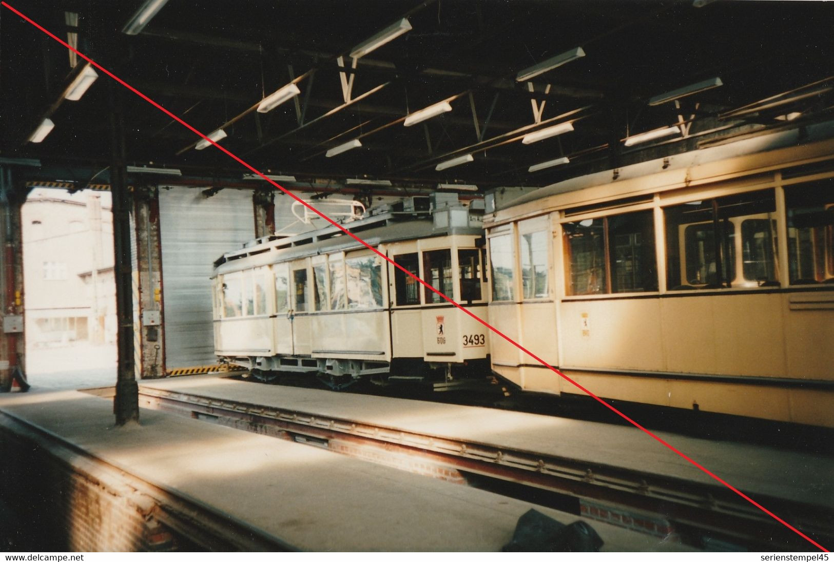 Foto Berlin Pankow Niederschönhausen Blankenfelderstr. Straßenbahndepot 1994  Ca 14,7 X 10,1 Cm - Prenzlauer Berg