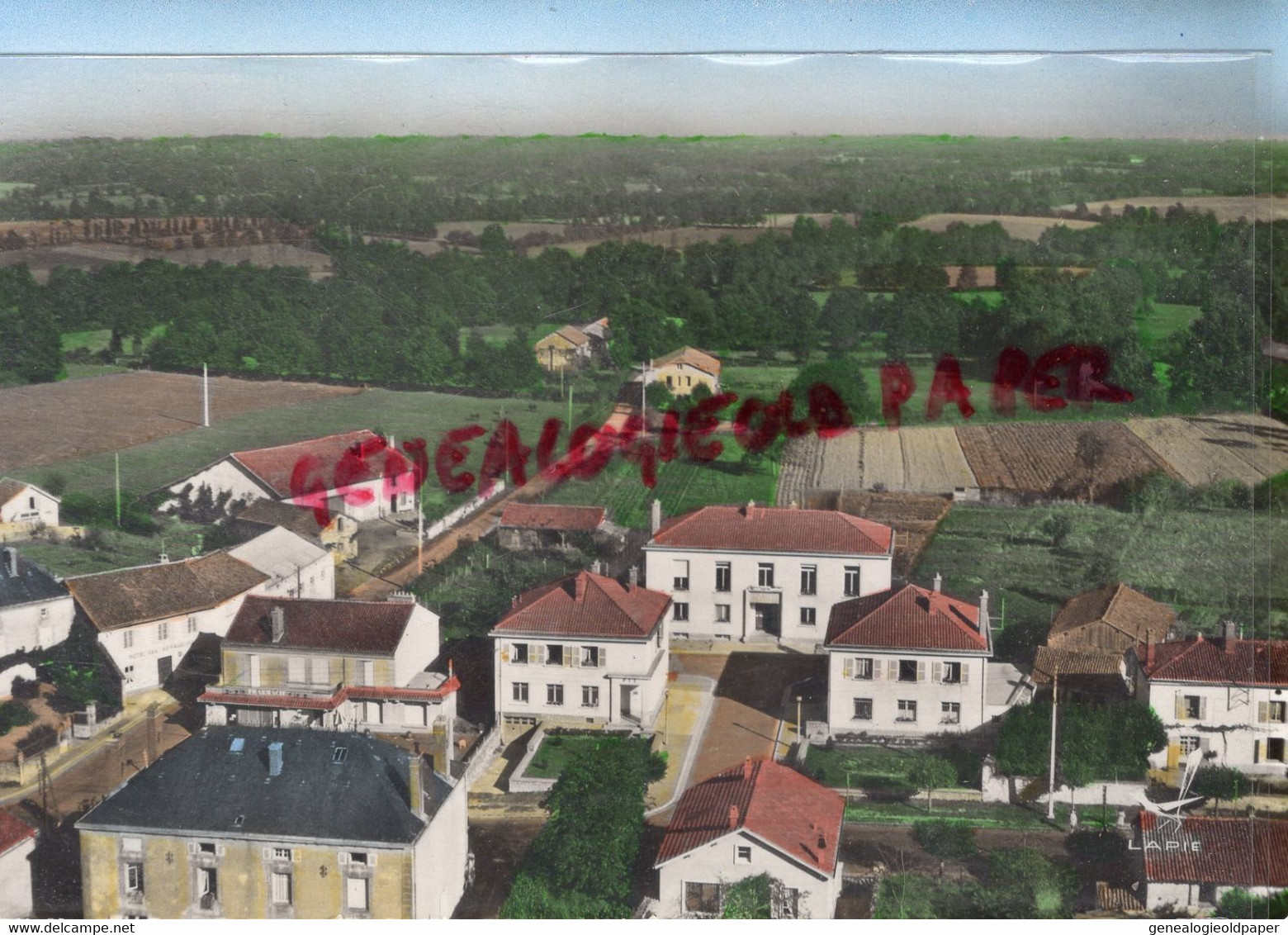 87- MEZIERE SUR ISSOIRE - MEZIERES- LA MAIRIE  VUE AERIENNE LAPIE N° 6-  1966 - Meziere Sur Issoire